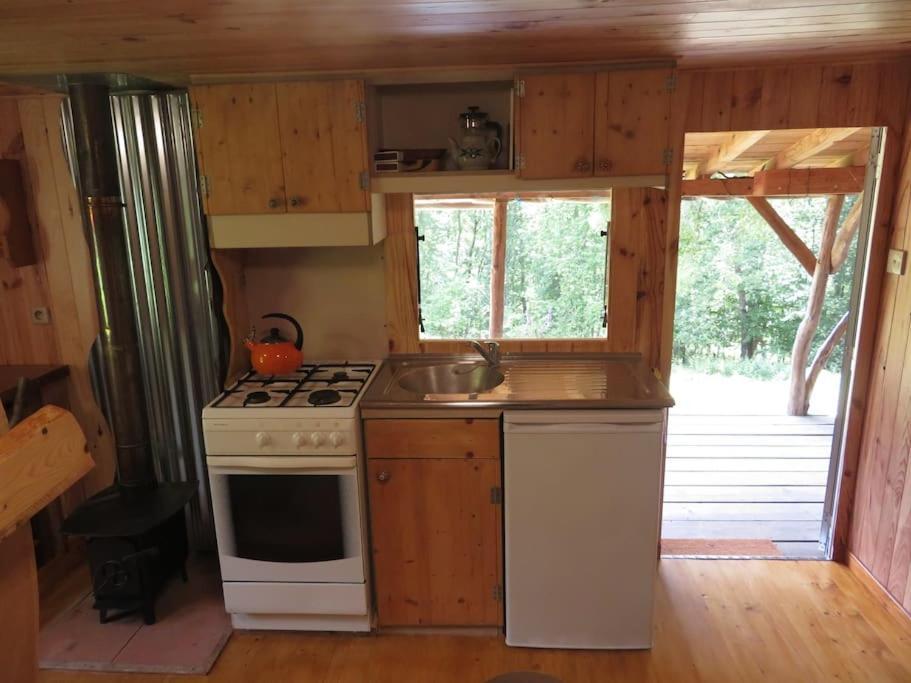 Cosy Cabane Montbrun-Bocage Экстерьер фото